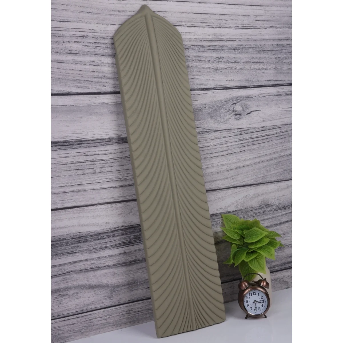 Mirraco PU Feather Wall Panel 8 Inch * 3 Feet | AR - 120 Feather  Forge