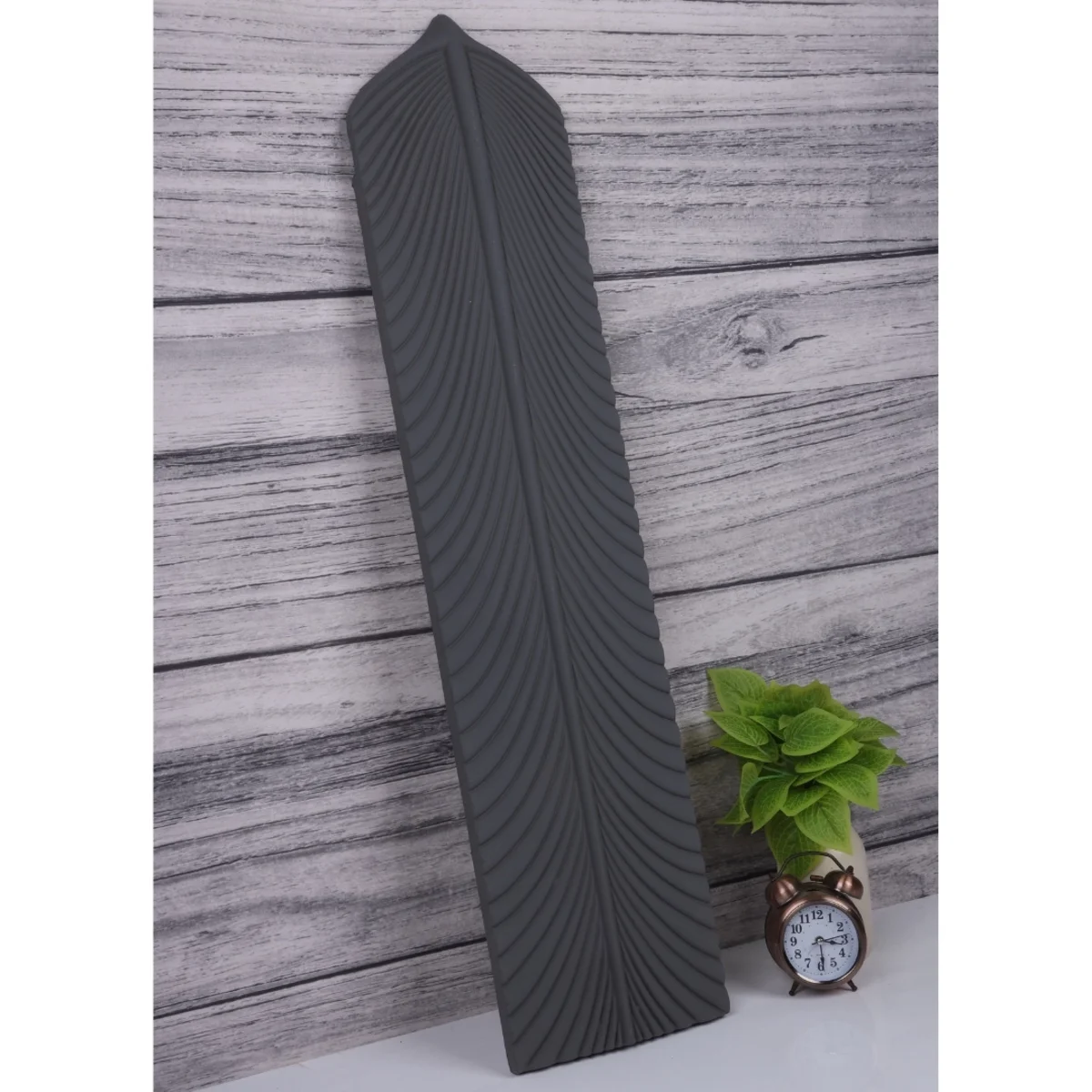 Mirraco PU Feather Wall Panel 8 Inch * 3 Feet | AR - 120 Feather  Forge